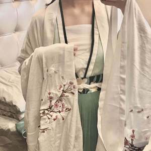 白浆做爱俄罗斯女人视频
